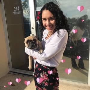 Meet your Posher, Leslie